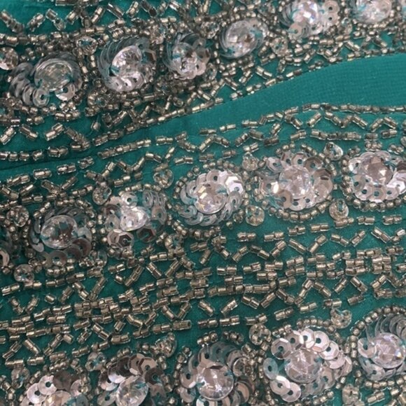 Gorgeous party dress - Picture 4 of 4